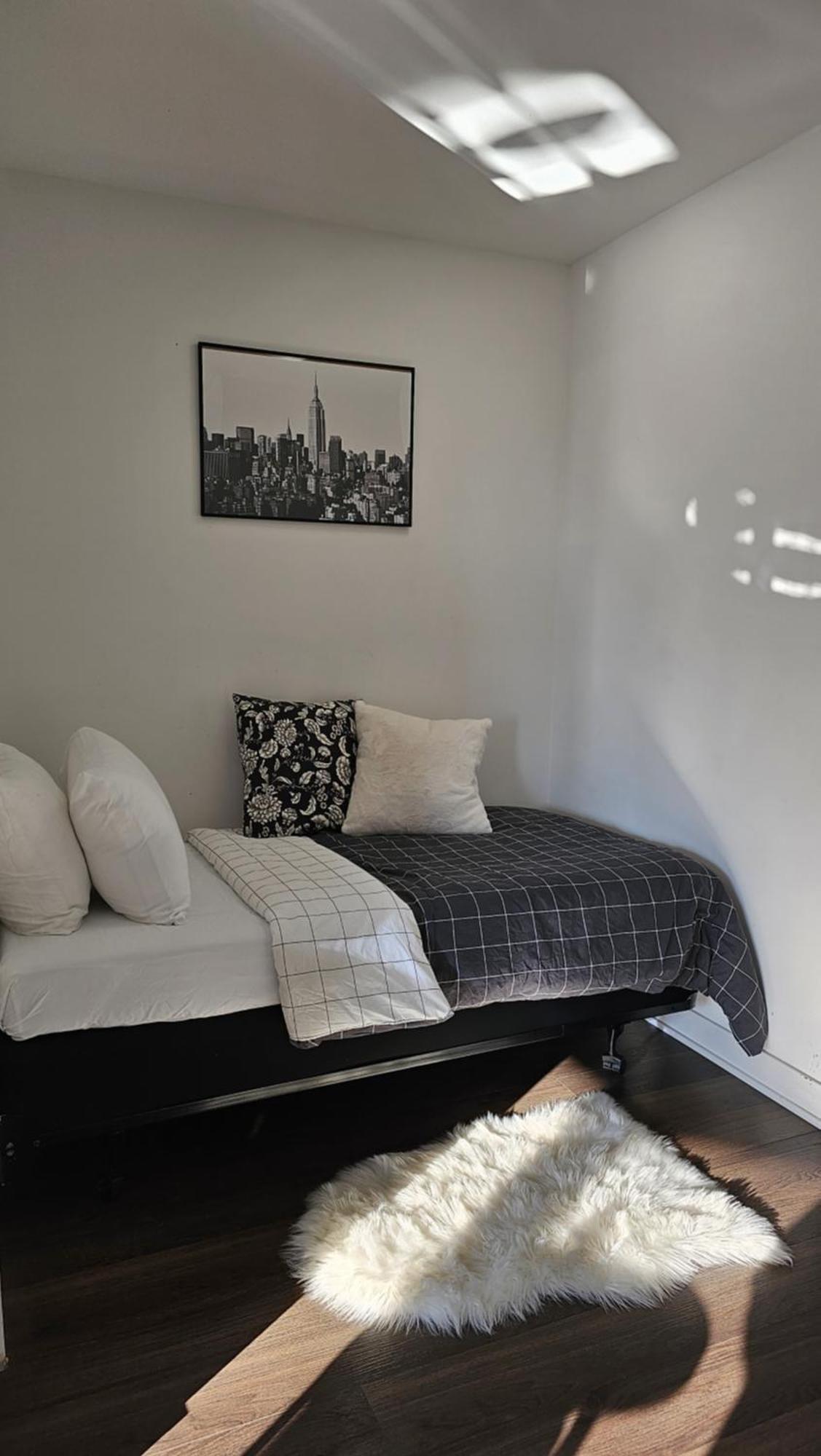 Luxury 2-Bedroom Apartment In Yorkville With The Best City View In Downtown Toronto Bagian luar foto